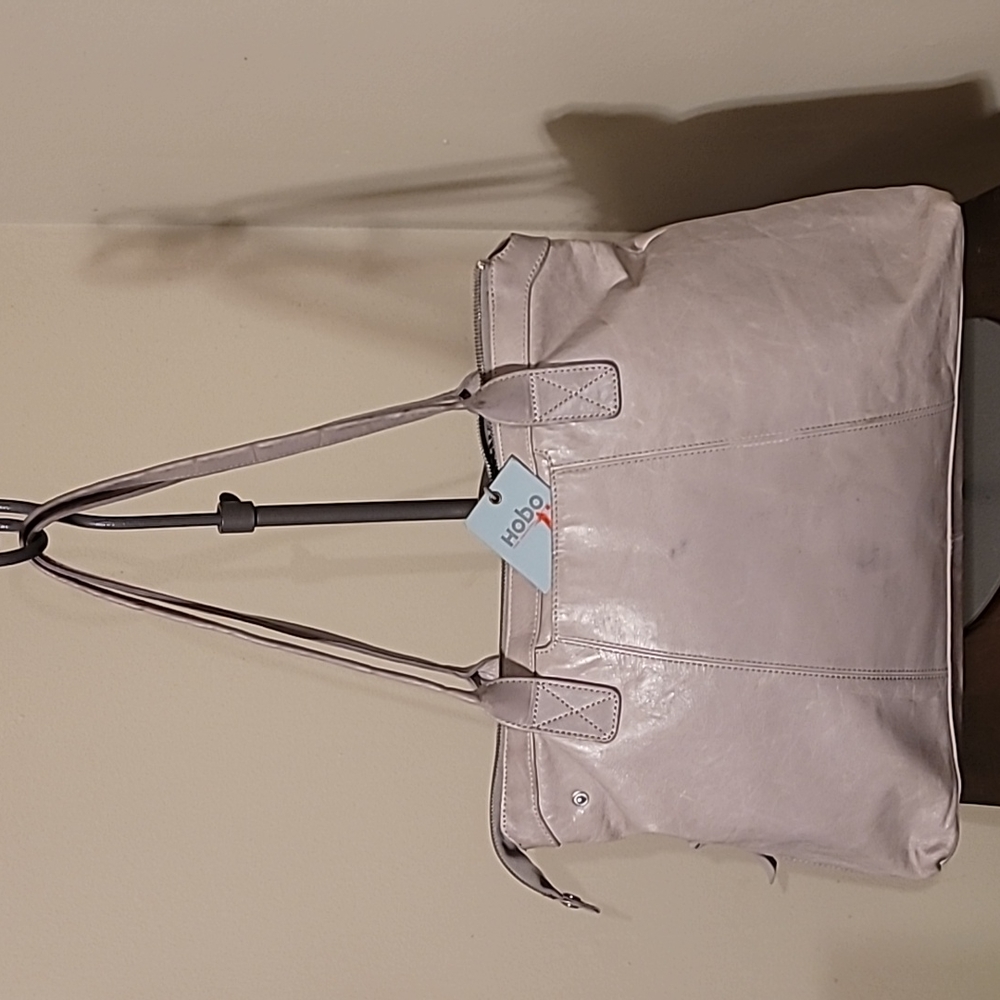 Hobo Allabelle Leather Handbag "Cloud" color